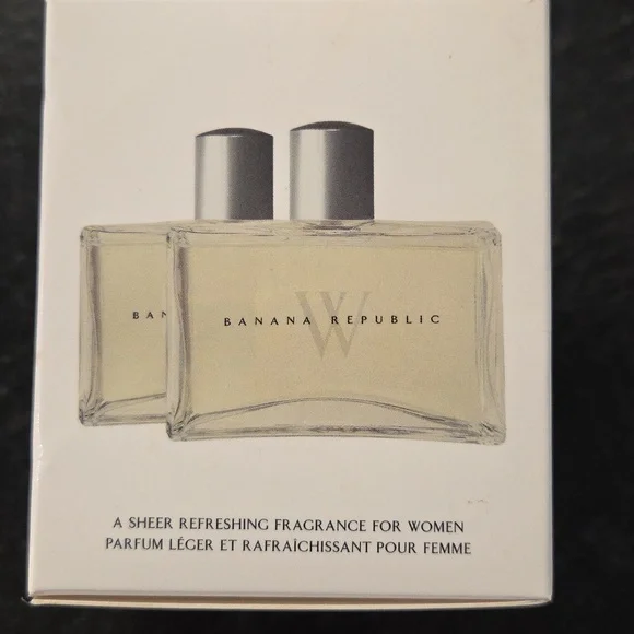 Banana Republic W Eau de Parfum in White Box - Picture 2 of 3